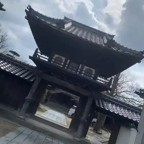 専光寺の山門