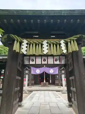 久留米宗社　日吉神社の{uncategorized: "未分類", other: "その他", undefined: "問題あり", building: "その他建物", grave: "お墓", sacred_gate: "鳥居", guardian: "狛犬", statue: "像", buddha: "仏像", history: "歴史", nature: "自然", garden: "庭園", animal: "動物", pagoda: "塔", temizu: "手水舎", mountain_gate: "山門・神門", sanctuary: "本殿・本堂", subordinate: "末社・摂社", art: "芸術", scenery: "景色", jizo: "地蔵", ema: "絵馬", goshuin: "御朱印", omikuji: "おみくじ", items: "授与品その他", amulet: "お守り", goshuincho: "御朱印帳", eats: "食事", festival: "お祭り", votive_dance: "神楽", shichigosan: "七五三参", wedding: "結婚式", experience: "体験その他", initially: "初詣", around: "周辺", anti_infection: "感染症対策"}