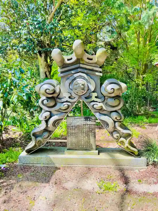 小松寺の{uncategorized: "未分類", other: "その他", undefined: "問題あり", building: "その他建物", grave: "お墓", sacred_gate: "鳥居", guardian: "狛犬", statue: "像", buddha: "仏像", history: "歴史", nature: "自然", garden: "庭園", animal: "動物", pagoda: "塔", temizu: "手水舎", mountain_gate: "山門・神門", sanctuary: "本殿・本堂", subordinate: "末社・摂社", art: "芸術", scenery: "景色", jizo: "地蔵", ema: "絵馬", goshuin: "御朱印", omikuji: "おみくじ", items: "授与品その他", amulet: "お守り", goshuincho: "御朱印帳", eats: "食事", festival: "お祭り", votive_dance: "神楽", shichigosan: "七五三参", wedding: "結婚式", experience: "体験その他", initially: "初詣", around: "周辺", anti_infection: "感染症対策"}