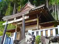 照日神社の本殿・本堂