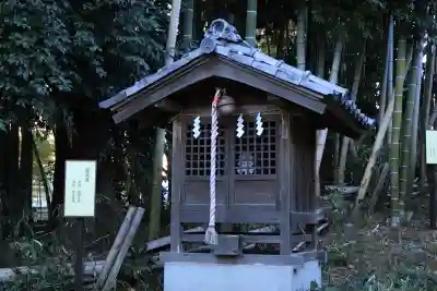 春日部八幡神社の{uncategorized: "未分類", other: "その他", undefined: "問題あり", building: "その他建物", grave: "お墓", sacred_gate: "鳥居", guardian: "狛犬", statue: "像", buddha: "仏像", history: "歴史", nature: "自然", garden: "庭園", animal: "動物", pagoda: "塔", temizu: "手水舎", mountain_gate: "山門・神門", sanctuary: "本殿・本堂", subordinate: "末社・摂社", art: "芸術", scenery: "景色", jizo: "地蔵", ema: "絵馬", goshuin: "御朱印", omikuji: "おみくじ", items: "授与品その他", amulet: "お守り", goshuincho: "御朱印帳", eats: "食事", festival: "お祭り", votive_dance: "神楽", shichigosan: "七五三参", wedding: "結婚式", experience: "体験その他", initially: "初詣", around: "周辺", anti_infection: "感染症対策"}