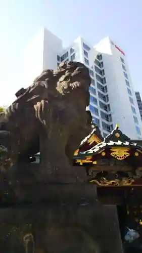 金王八幡宮の狛犬