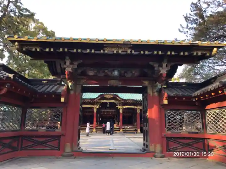 根津神社の山門・神門