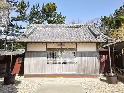 日間賀神社の本殿