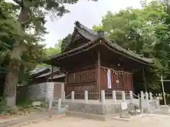 神明社の本殿