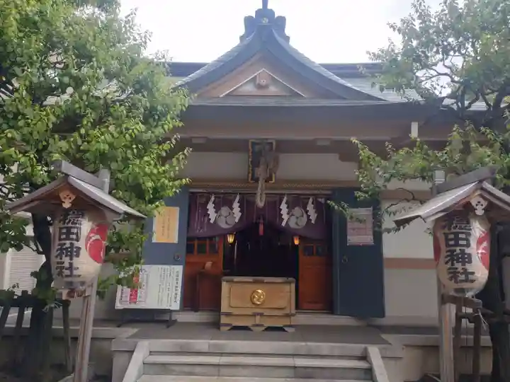 穏田神社の本殿・本堂
