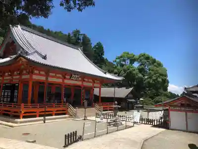 勝尾寺の本殿・本堂