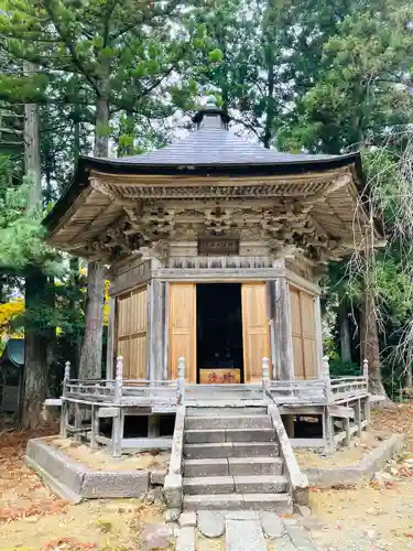 国上寺の建物その他