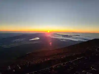 富士山頂上浅間大社奥宮(静岡県)