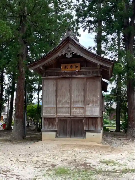 魚沼神社のその他建物