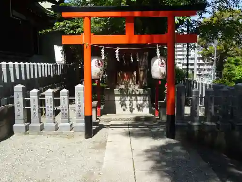 星川杉山神社の末社