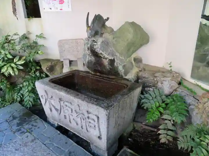 宇治神社の手水舎