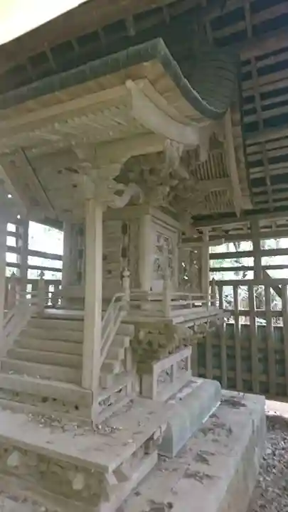 八幡神社の本殿・本堂