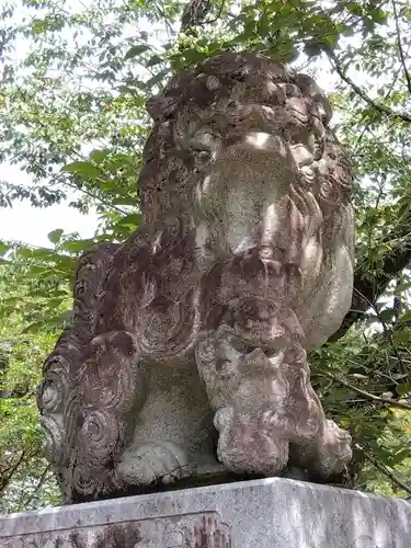 手力雄神社の狛犬