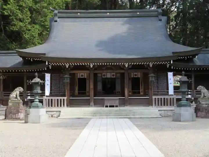 飛騨一宮水無神社の本殿・本堂