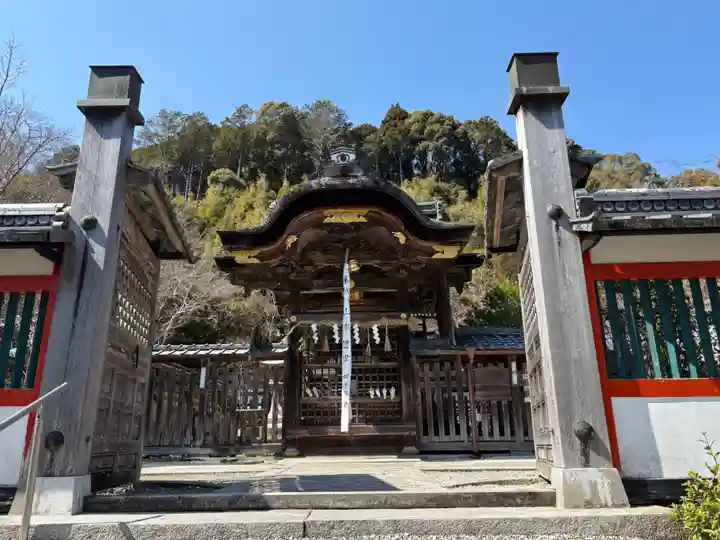鍬山神社の本殿・本堂