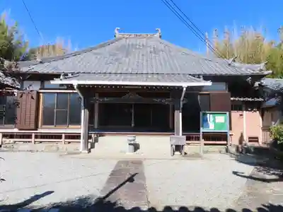 長寿寺の本殿・本堂