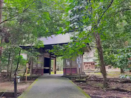 若狭彦神社（上社）の山門