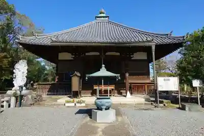 乙訓寺の本殿・本堂