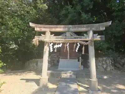 安居神社の末社・摂社