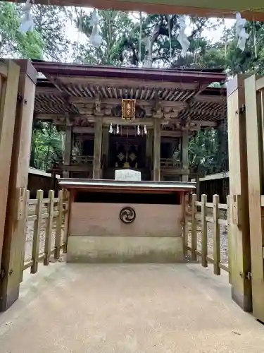 奥宮(鹿島神宮摂社)の{uncategorized: "未分類", other: "その他", undefined: "問題あり", building: "その他建物", grave: "お墓", sacred_gate: "鳥居", guardian: "狛犬", statue: "像", buddha: "仏像", history: "歴史", nature: "自然", garden: "庭園", animal: "動物", pagoda: "塔", temizu: "手水舎", mountain_gate: "山門・神門", sanctuary: "本殿・本堂", subordinate: "末社・摂社", art: "芸術", scenery: "景色", jizo: "地蔵", ema: "絵馬", goshuin: "御朱印", omikuji: "おみくじ", items: "授与品その他", amulet: "お守り", goshuincho: "御朱印帳", eats: "食事", festival: "お祭り", votive_dance: "神楽", shichigosan: "七五三参", wedding: "結婚式", experience: "体験その他", initially: "初詣", around: "周辺", anti_infection: "感染症対策"}
