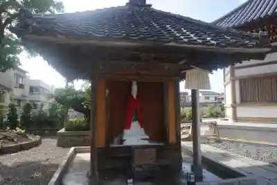 西新井大師総持寺の地蔵