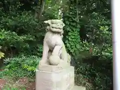 五霊神社の狛犬