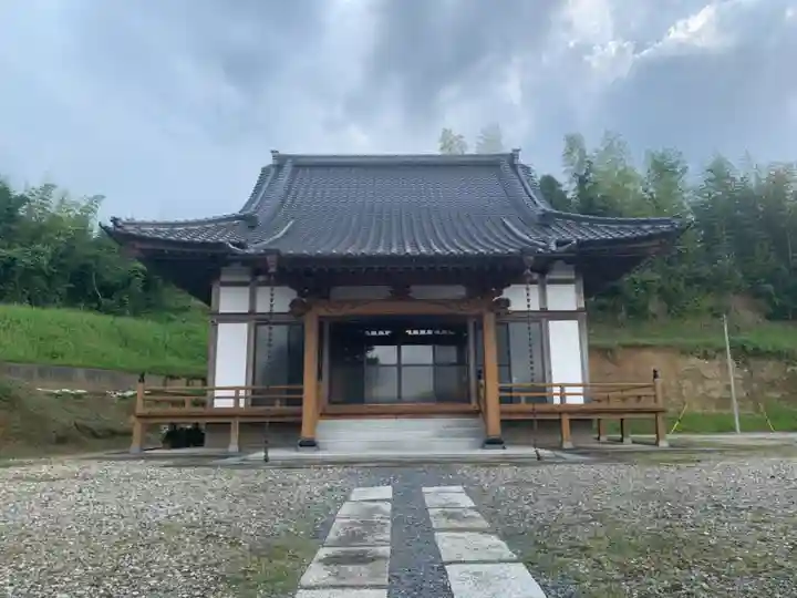 安立寺の本殿・本堂