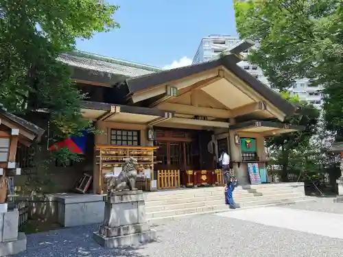 東郷神社の本殿・本堂