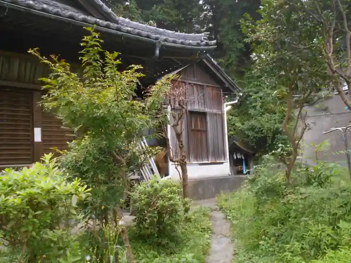 中里神社のその他建物