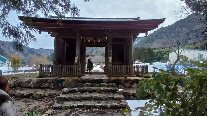 若狭神宮寺(福井県)