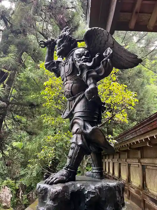 最乗寺(道了尊)の像