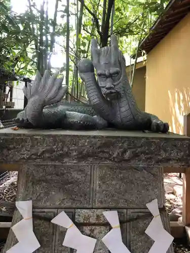 田無神社の狛犬