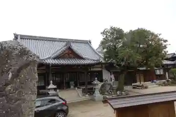 延長寺の本殿・本堂