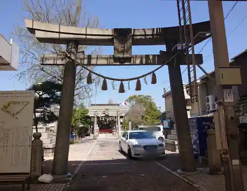 中津瀬神社の鳥居