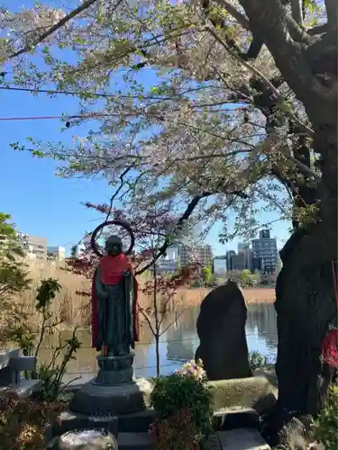 寛永寺不忍池弁天堂の地蔵