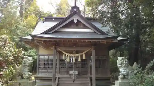 鹿嶋高房神社の本殿