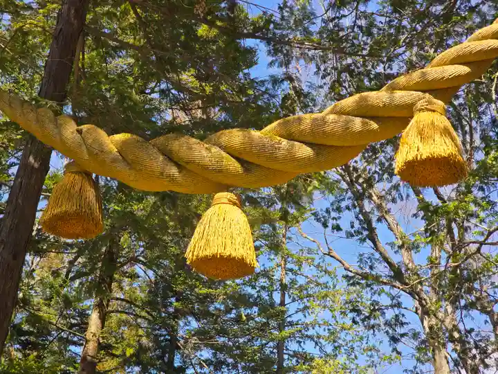 諏訪大社下社秋宮(長野県)