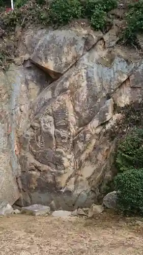 恩徳寺古立石不動明王(岡山県)