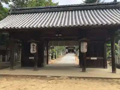 和爾賀波神社の山門・神門