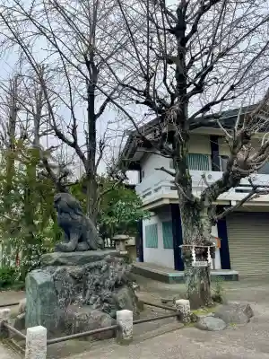 河原町稲荷神社の{uncategorized: "未分類", other: "その他", undefined: "問題あり", building: "その他建物", grave: "お墓", sacred_gate: "鳥居", guardian: "狛犬", statue: "像", buddha: "仏像", history: "歴史", nature: "自然", garden: "庭園", animal: "動物", pagoda: "塔", temizu: "手水舎", mountain_gate: "山門・神門", sanctuary: "本殿・本堂", subordinate: "末社・摂社", art: "芸術", scenery: "景色", jizo: "地蔵", ema: "絵馬", goshuin: "御朱印", omikuji: "おみくじ", items: "授与品その他", amulet: "お守り", goshuincho: "御朱印帳", eats: "食事", festival: "お祭り", votive_dance: "神楽", shichigosan: "七五三参", wedding: "結婚式", experience: "体験その他", initially: "初詣", around: "周辺", anti_infection: "感染症対策"}