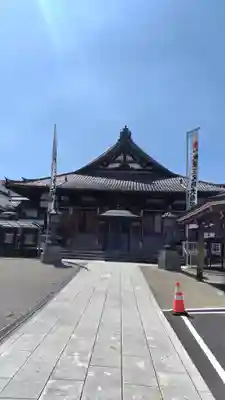 秋葉山圓通寺の本殿・本堂