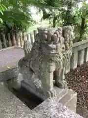 水神社の狛犬