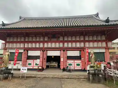 愛染堂勝鬘院の本殿・本堂