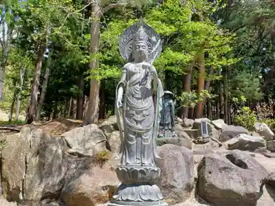 青龍寺(昭和大仏)(青森県)