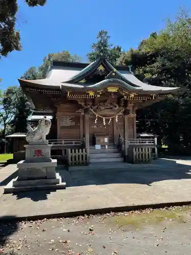 諏訪神社の本殿・本堂