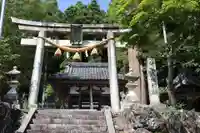 八幡神社(西浅井町小山)の鳥居