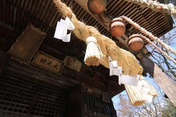 田村神社の本殿・本堂
