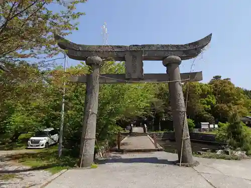 伊美別宮社の鳥居