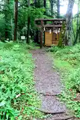 阿寒岳神社奥之院(北海道)